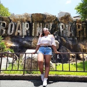 Meet your Posher, Chanda